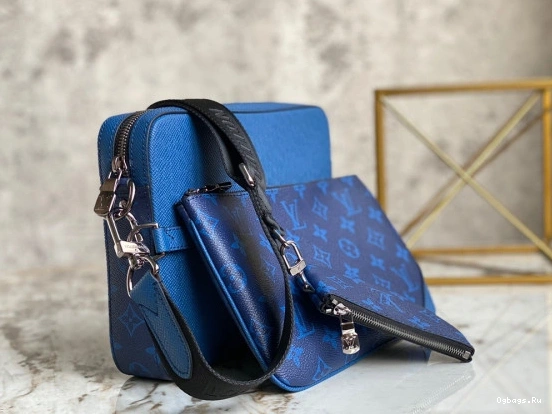 VUITTON TRIO LOUIS MESSENGER 0214